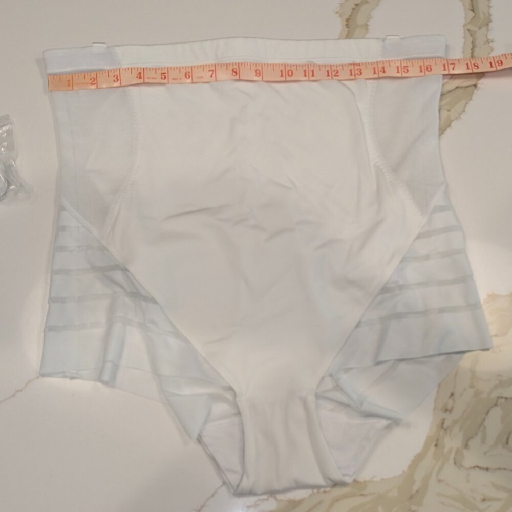 Honeylove Queen Brief in White 3X - Picture 3 of 6